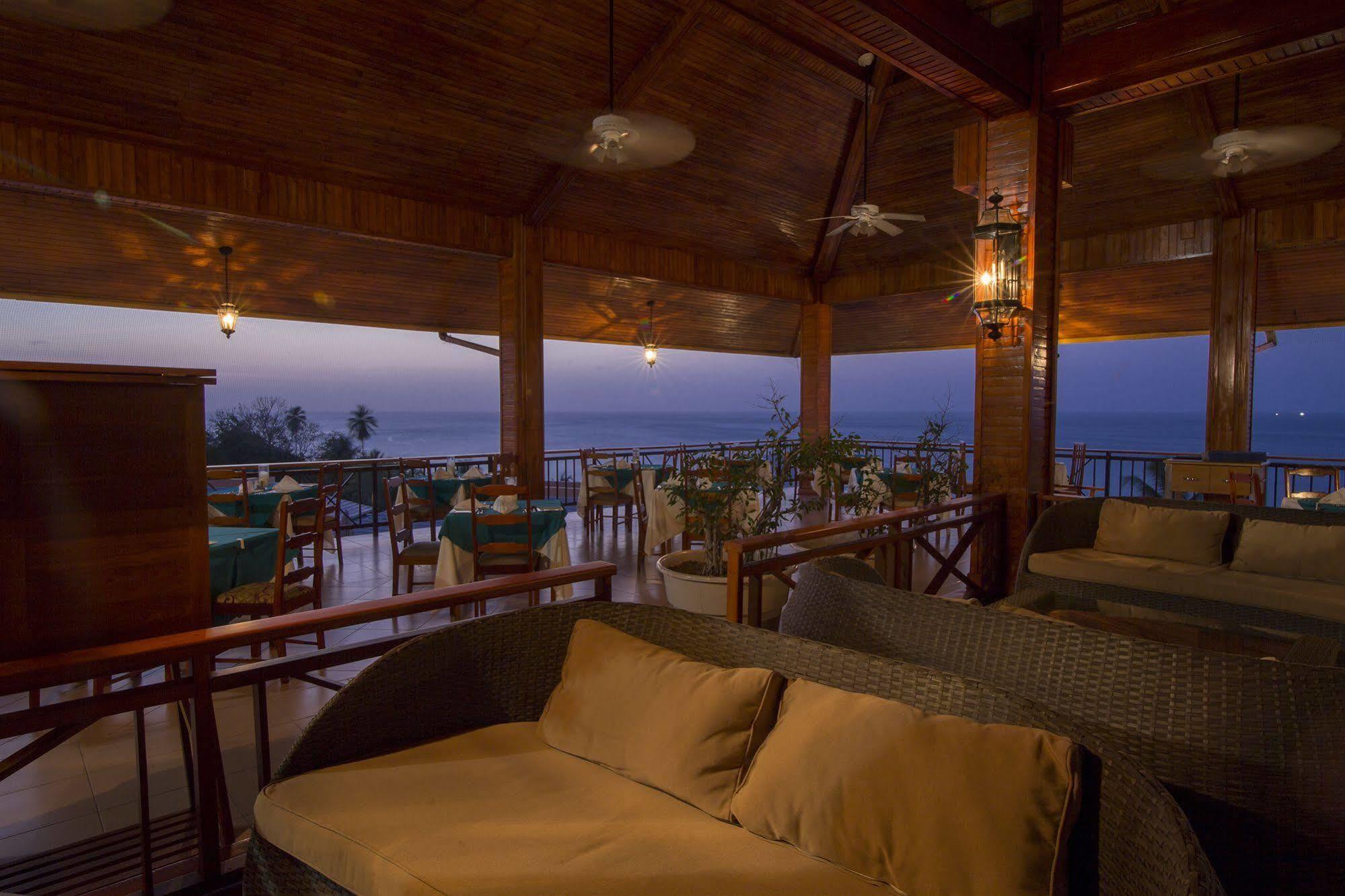 Le Grand Courlan Spa Resort Adults Only Black Rock Extérieur photo
